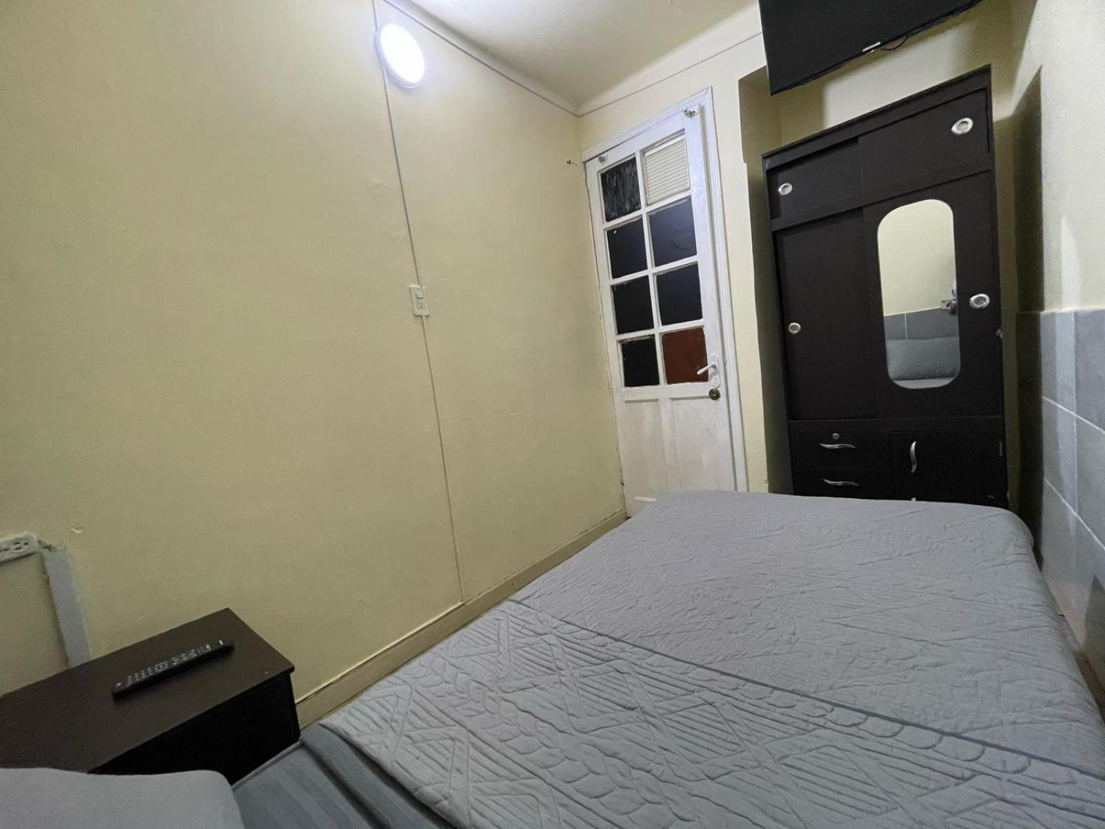 Hostel Quinta Camacho ボゴタ エクステリア 写真