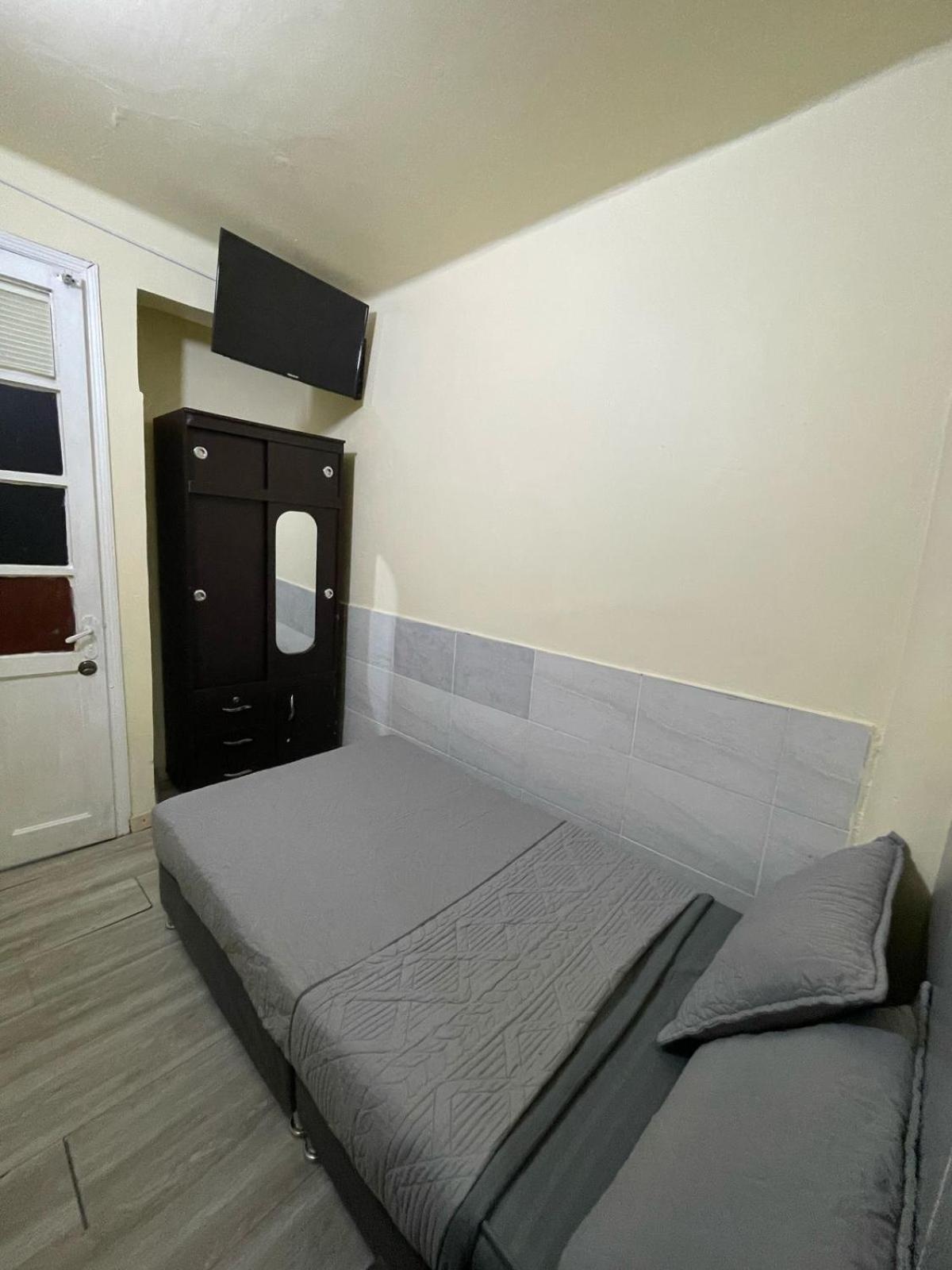 Hostel Quinta Camacho ボゴタ エクステリア 写真