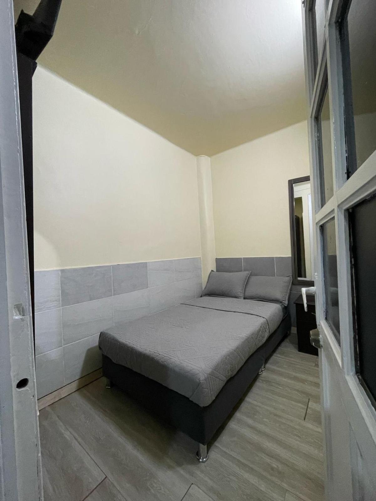 Hostel Quinta Camacho ボゴタ エクステリア 写真